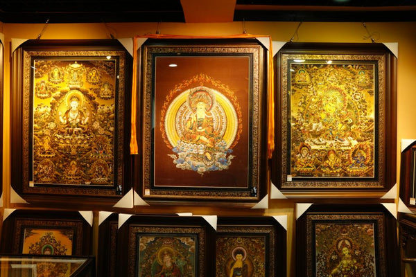 Best Thangka for a Meditation Room: How to Choose the Right One