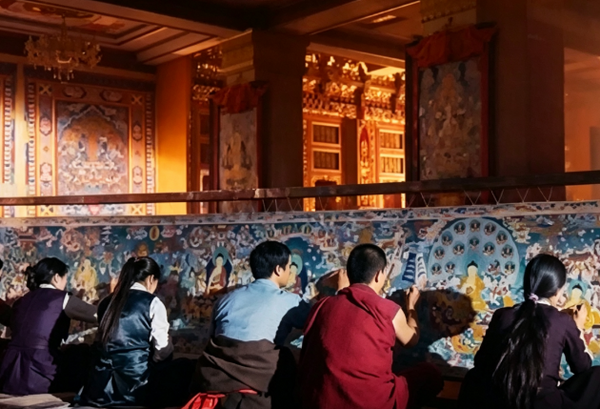 Tibetan Thangka Painting: History, Meaning, Techniques & How to Choose One