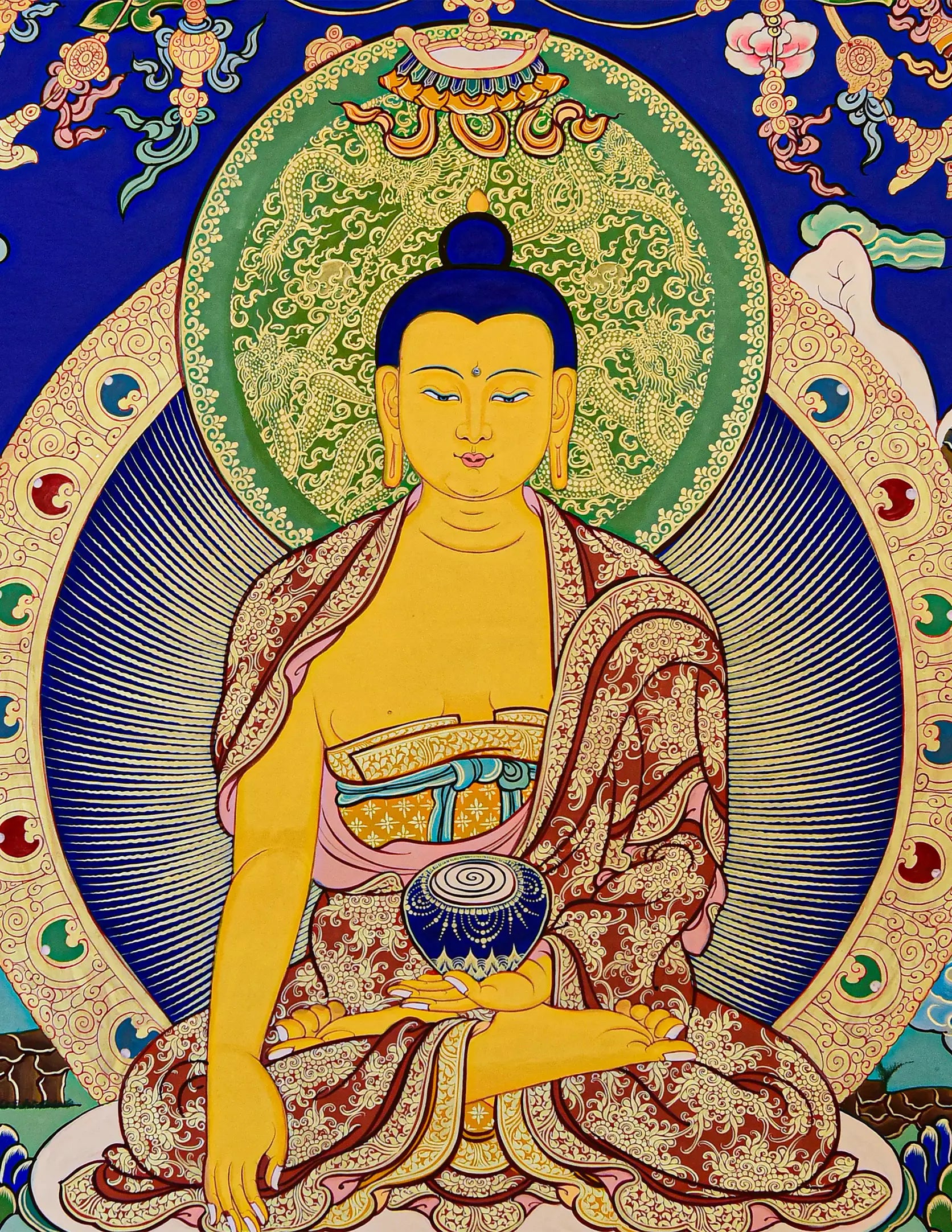 Shakyamuni Buddha Thangka - Golden Buddha